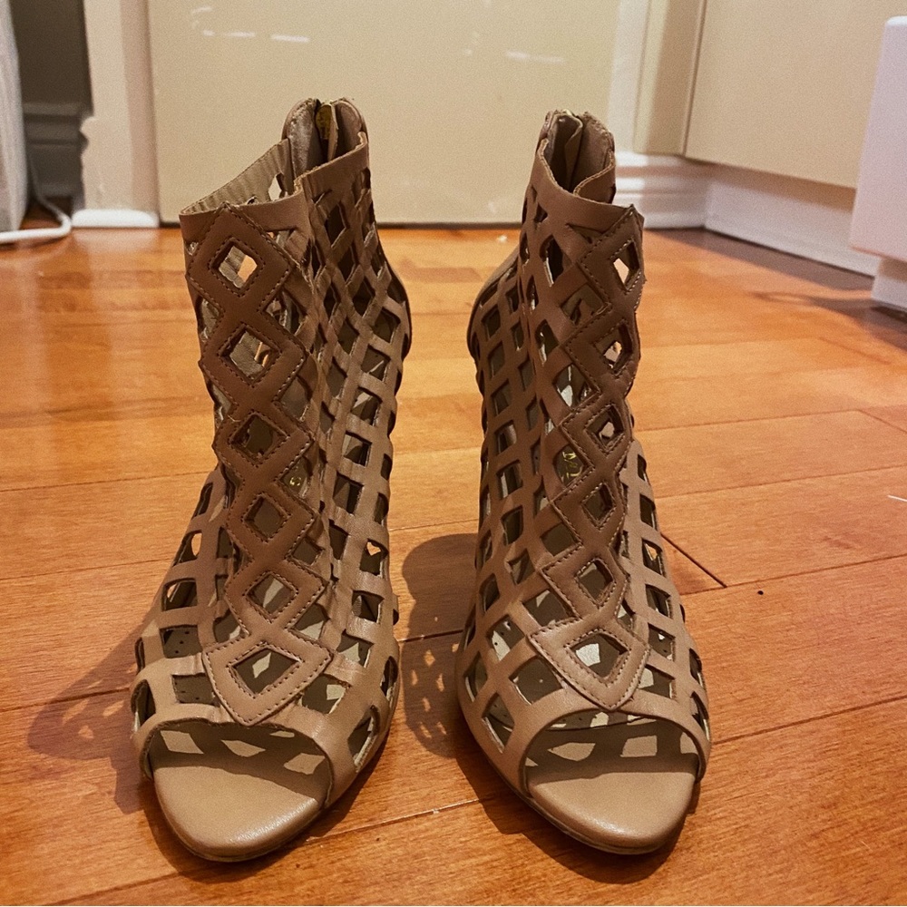 Bruno Premi Leather Cut Out High Heels